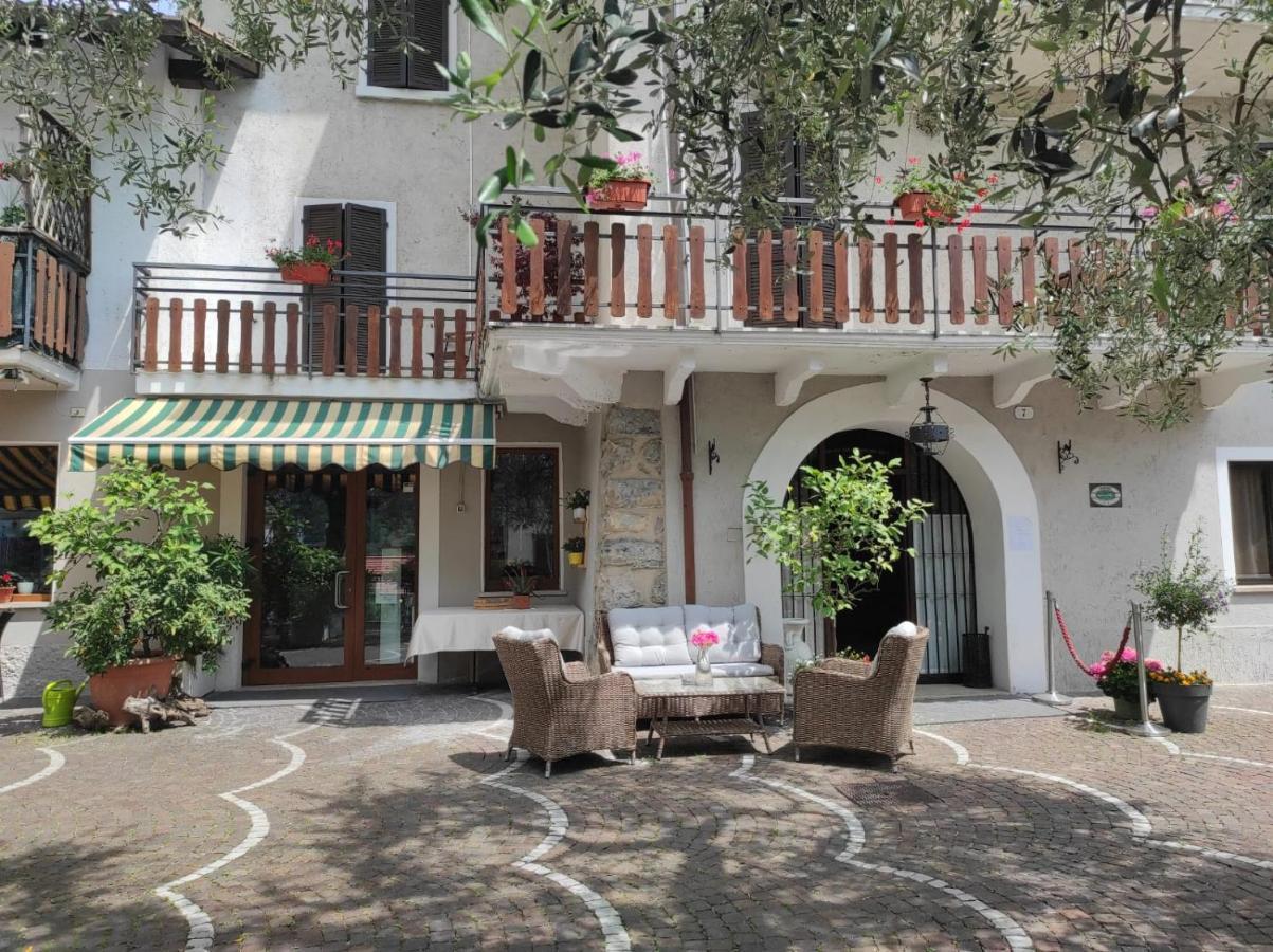 Albergo Stella D'Italia Tenno Exterior foto